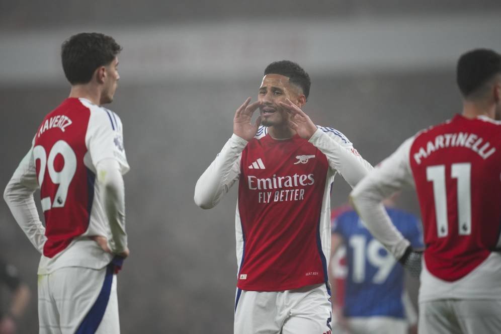 Arsenal Diprediksi Bernasib Sama Seperti Liverpool: Pemainnya Dibajak Real Madrid Arsenal Diprediksi Bernasib Sama Seperti Liverpool: Pemainnya Dibajak Real Madrid