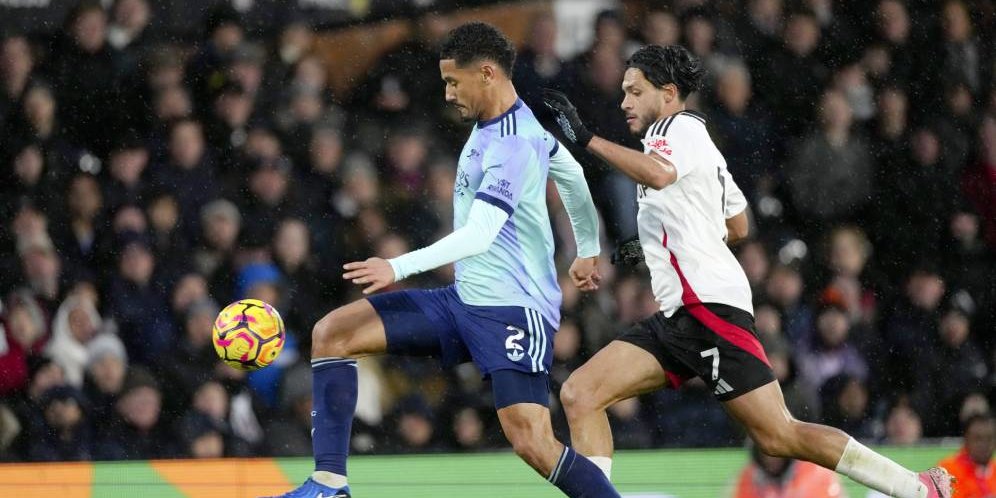 Diimbangi Fulham, Masalah Pertahanan Arsenal Terekspos