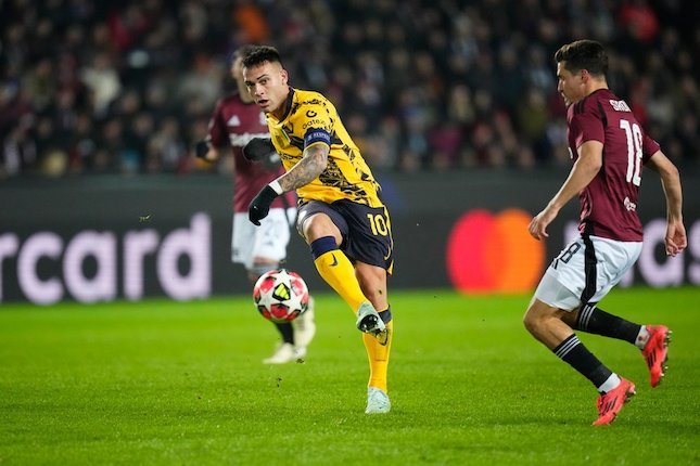 Head to Head Lecce vs Inter Milan Aksi Lautaro Martinez dalam laga Liga Champions antara Sparta Praha vs Inter Milan, Kamis (23/1/2025). (c) AP Photo/Petr David Josek