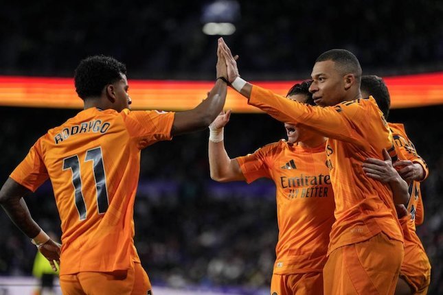 Saling Bantu Lini Depan Madrid Saling Bantu Lini Depan Madrid