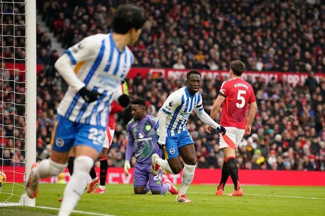 Kepindahan ke Brighton