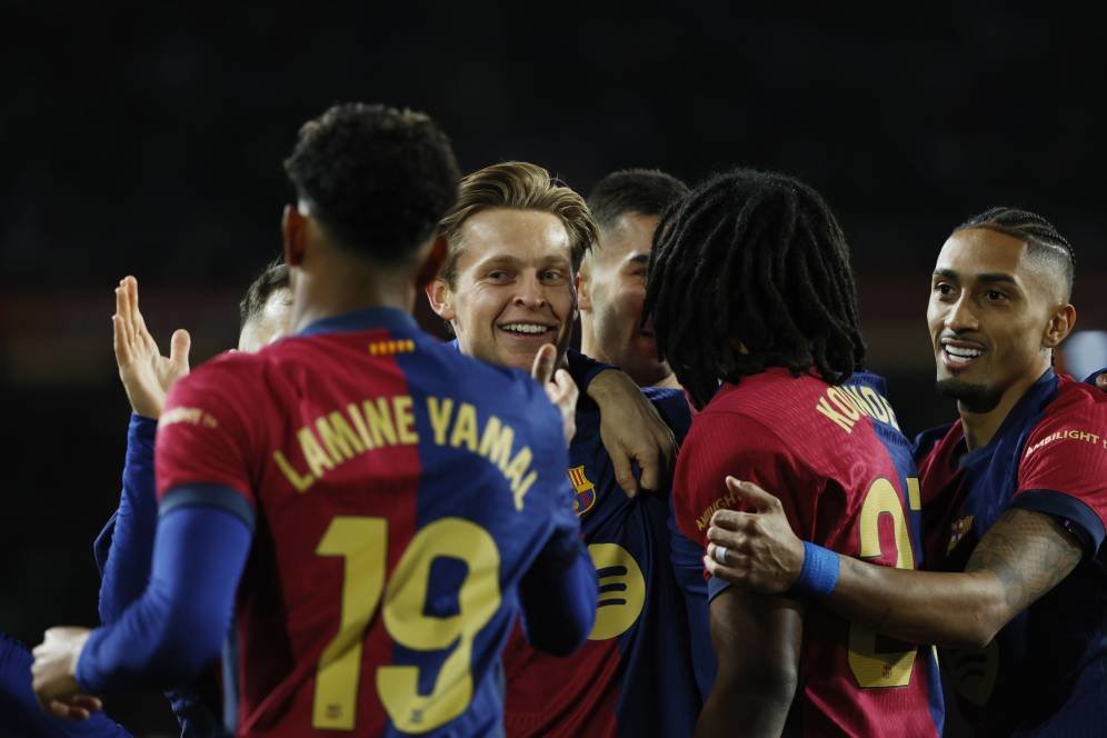Bukan cuma Amunisi Anyar, Barcelona juga Fokus Menjaga Aset Lama