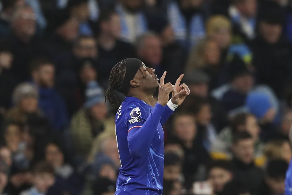 Marah! 7 Transfer yang Menuai Penolakan Fans, Terbaru Madueke Marah! 7 Transfer yang Menuai Penolakan Fans, Terbaru Madueke