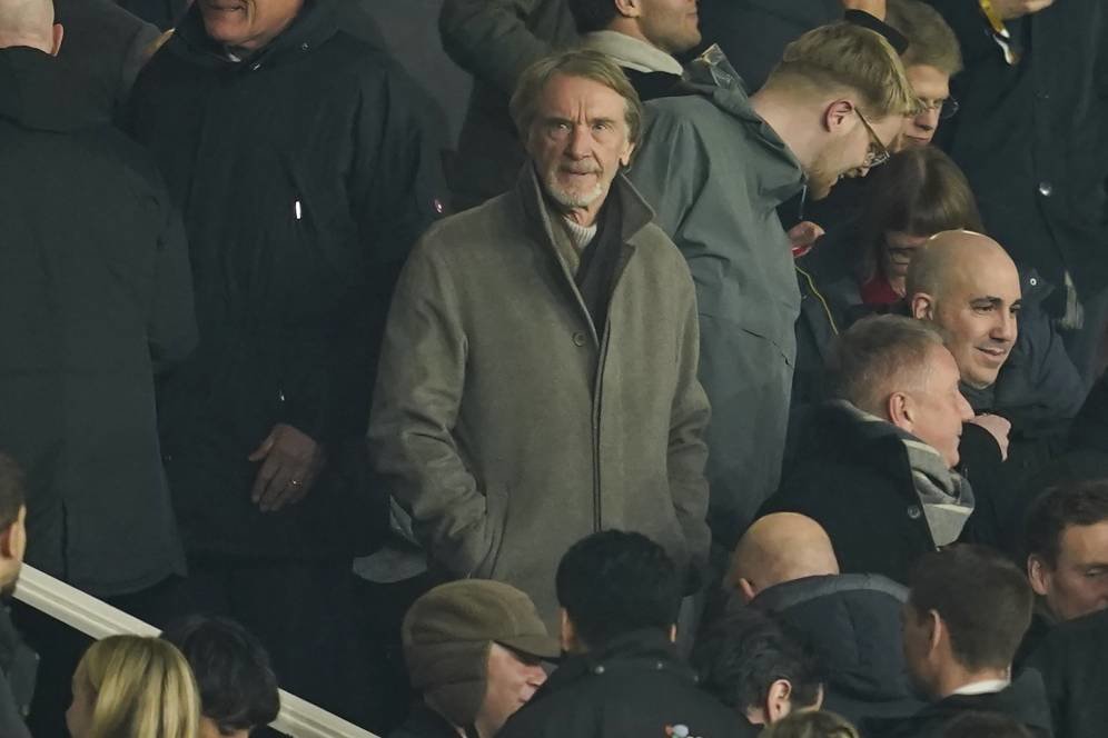 Sir Jim Ratcliffe Dapat Dukungan untuk PHK Massal Lagi di MU, 100 Karyawan Terancam Efisiensi