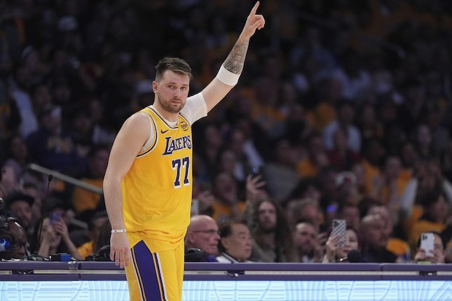 Dominasi Lakers di Pertandingan