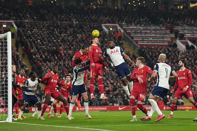 Tottenham Kehilangan Kontrol