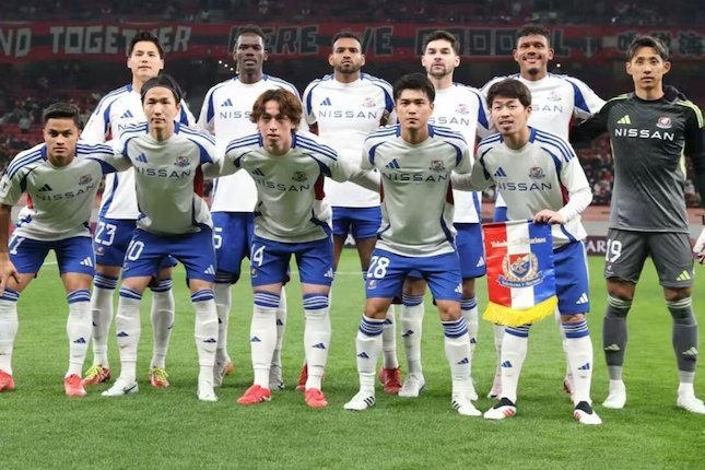 Lolos ke Perempat Final