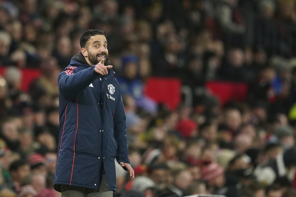 Memasuki Era Baru di MU: Ruben Amorim Diberi Kebebasan Hapus 10 Nama dari Skuad Memasuki Era Baru di MU: Ruben Amorim Diberi Kebebasan Hapus 10 Nama dari Skuad