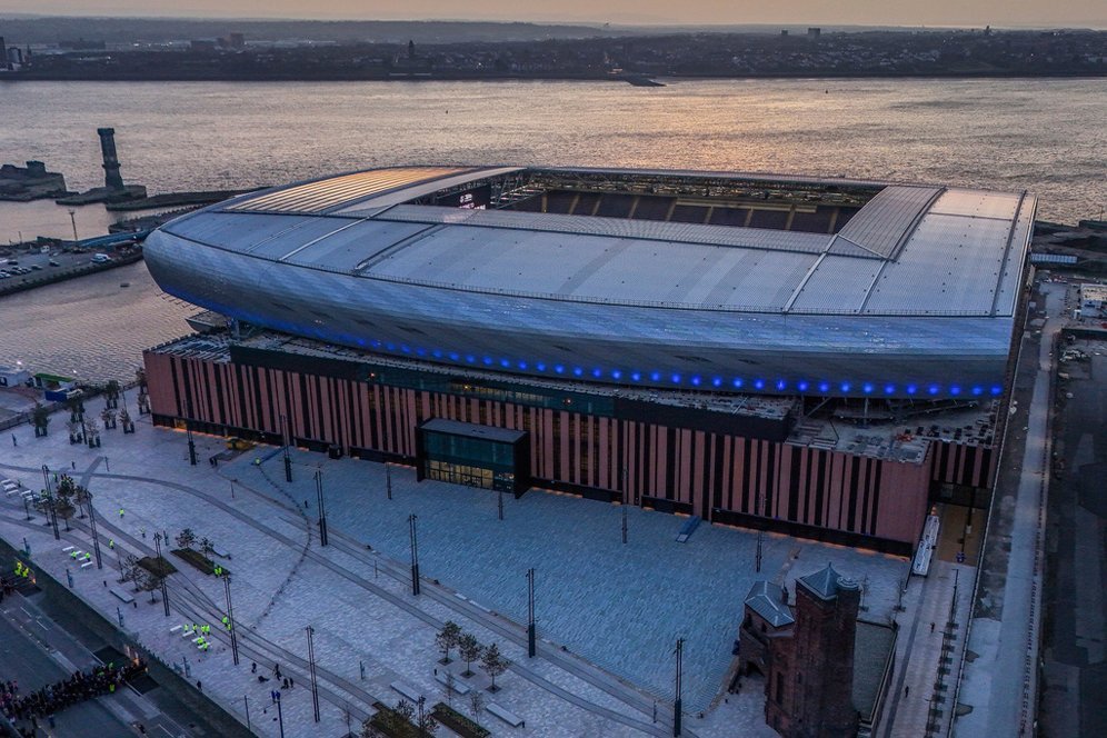 Sungguh Ironis, Gol Pertama di Stadion Baru Everton Justru Dicetak Fans Berat Liverpool