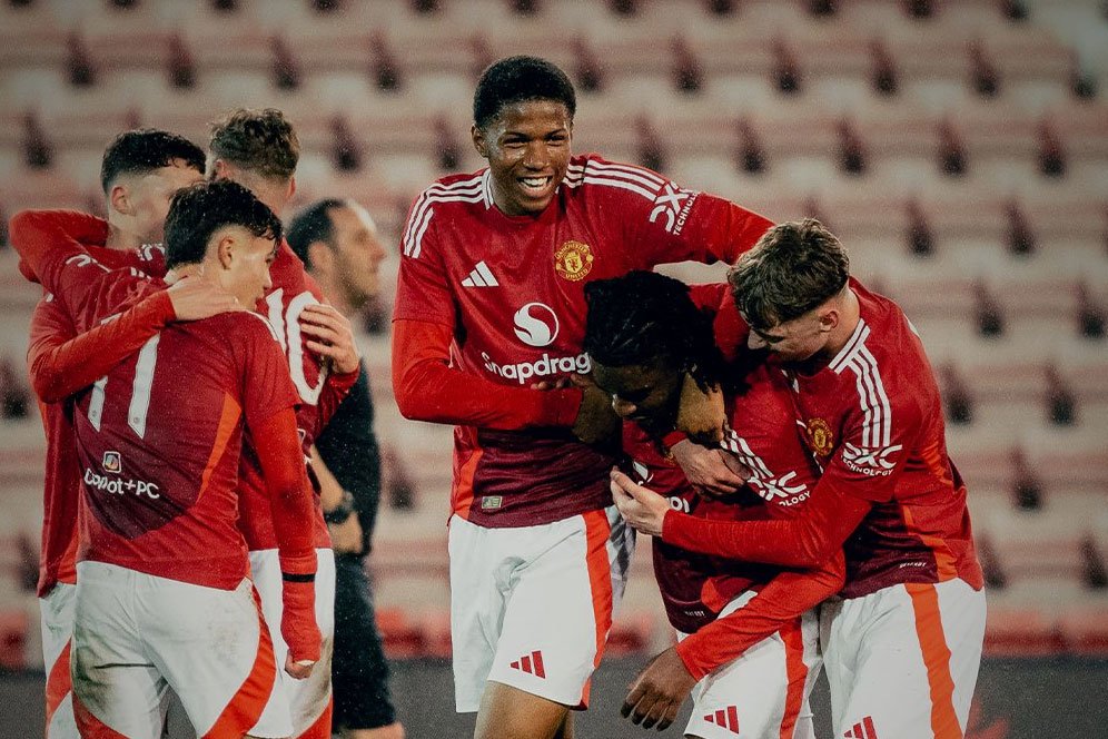 Mantap, Wonderkid MU Ini Siap Tampil Lawan Newcastle Mantap, Wonderkid MU Ini Siap Tampil Lawan Newcastle