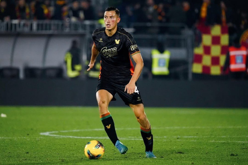 Bologna dan Atalanta Panaskan Perburuan Jay Idzes, Inter Milan Masih Adem Ayem Bologna dan Atalanta Panaskan Perburuan Jay Idzes, Inter Milan Masih Adem Ayem