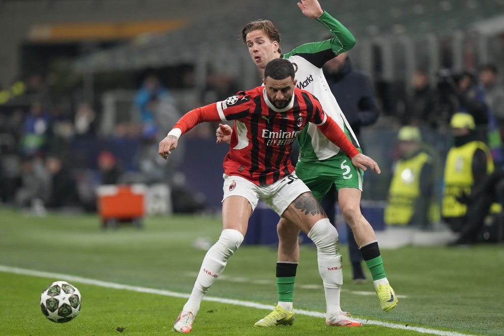 Kyle Walker Sempat Coba Selamatkan Dele Alli dari Kartu Merah di Laga AC Milan vs Como