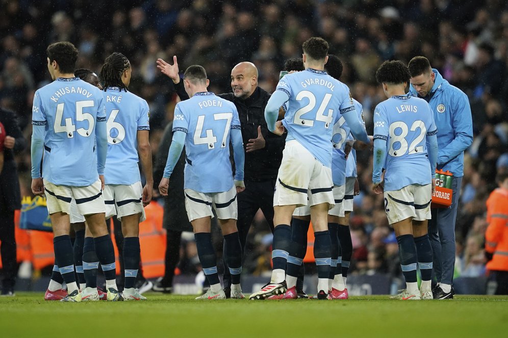 Manchester City Goyah, Tottenham Siap Melayangkan Pukulan Ketiga Manchester City Goyah, Tottenham Siap Melayangkan Pukulan Ketiga
