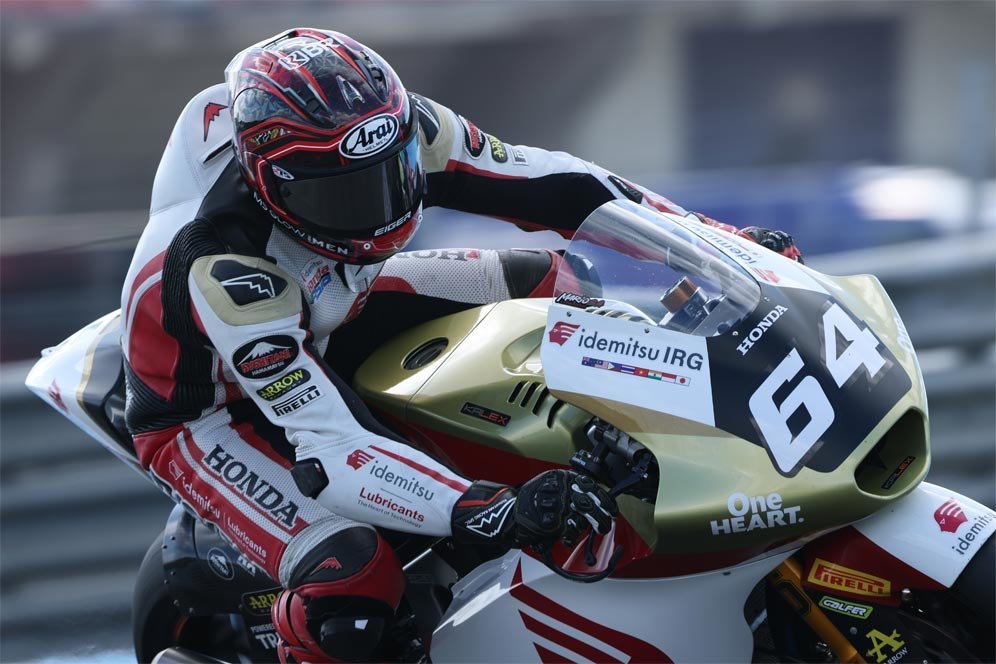 Cedera Bahu, Mario Aji Tunggu Evaluasi Medis demi Tampil di Moto2 Thailand 2025 Cedera Bahu, Mario Aji Tunggu Evaluasi Medis demi Tampil di Moto2 Thailand 2025