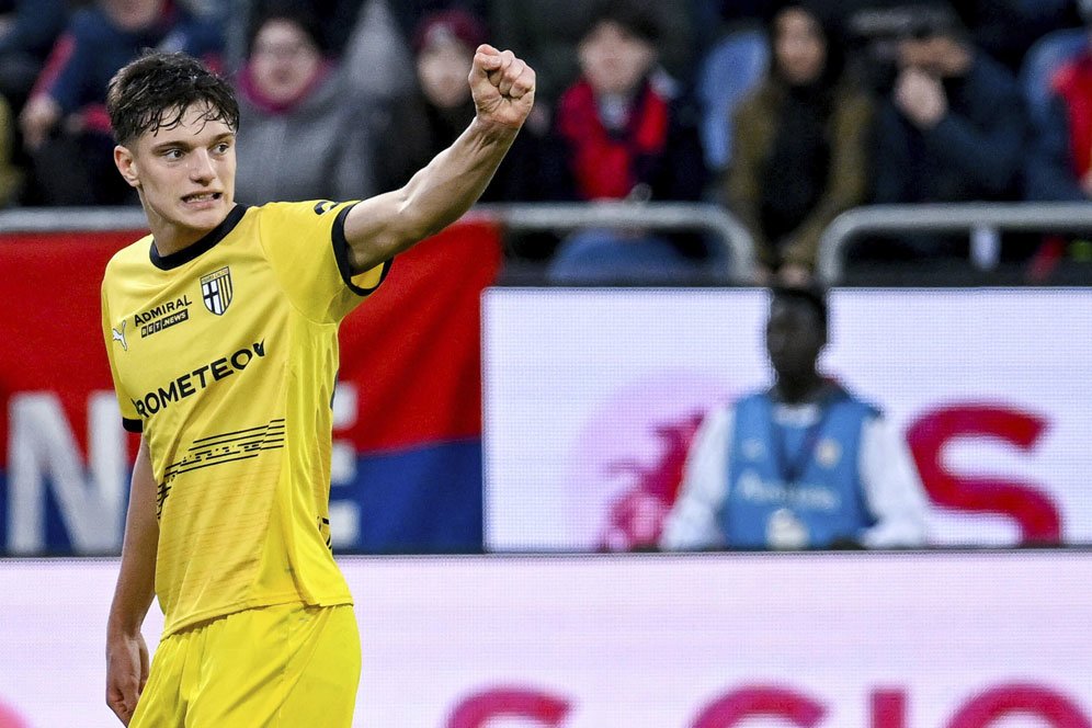 Parma Kirim Peringatan ke Inter, Milan dan Juventus: Peminat Leoni Bukan Cuma dari Italia! Parma Kirim Peringatan ke Inter, Milan dan Juventus: Peminat Leoni Bukan Cuma dari Italia!