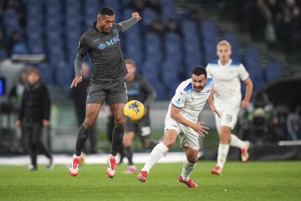 Lazio Tahan Napoli 2-2, Perebutan Puncak Klasemen Makin Ketat Lazio Tahan Napoli 2-2, Perebutan Puncak Klasemen Makin Ketat