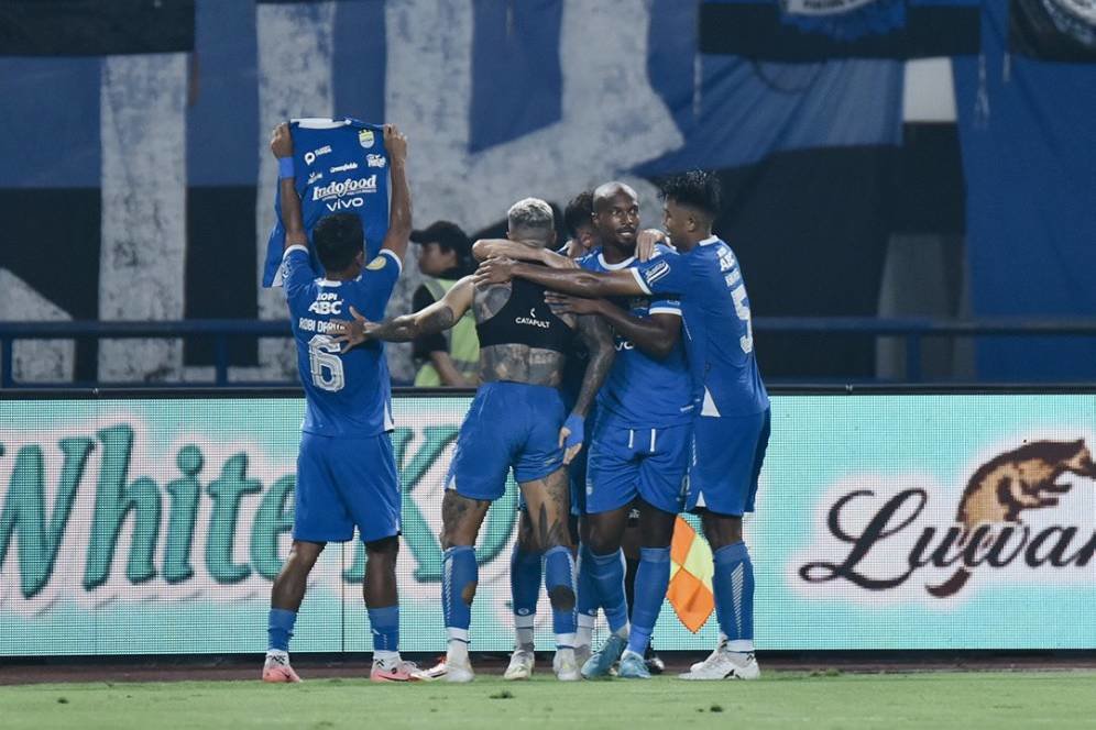 3 Gosip Transfer Persib Bandung di Akhir Musim BRI Liga 1 2024/2025: Rachmat Irianto Pulang Kampung?