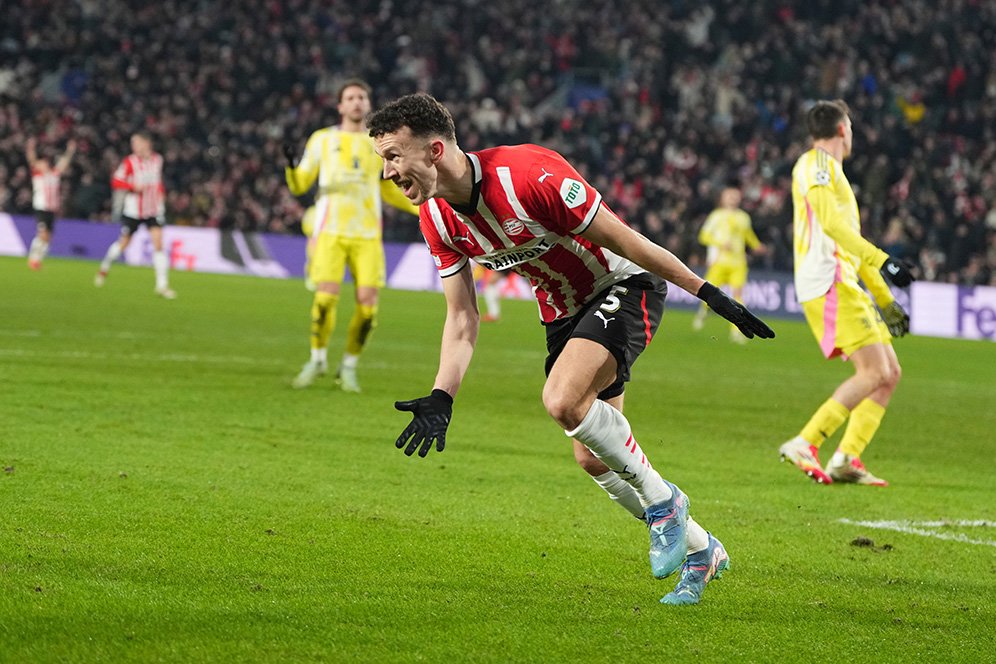 Rapor Pemain Juventus ketika Disingkirkan PSV: Pemain Terbaiknya Kiper Michele Di Gregorio!