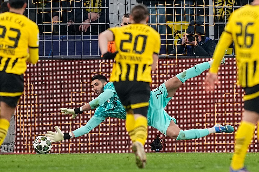 Man of the Match Borussia Dortmund vs Sporting: Rui Silva Man of the Match Borussia Dortmund vs Sporting: Rui Silva