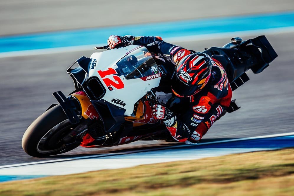 Maverick Vinales Antusias Bela KTM di MotoGP 2025: Darah Saya Oranye! Maverick Vinales Antusias Bela KTM di MotoGP 2025: Darah Saya Oranye!