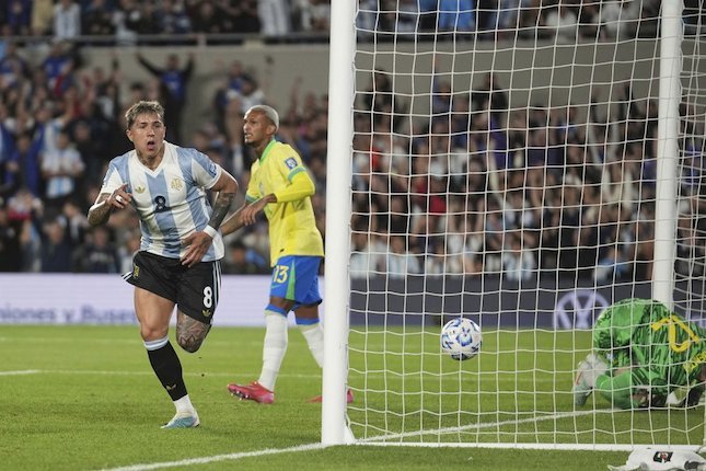 Argentina 4-1 Brasil
