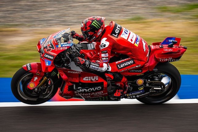 Kehilangan Waktu Saat Lawan Zarco dan Morbidelli