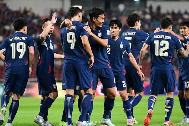 Hasil Thailand Lawan Jepang Selebrasi Timnas Thailand di pertandingan lawan Afghanistan di Stadion Rajamangala, Jumat (21/03/2025). (c) Dok. FA Thailand Official Instagram