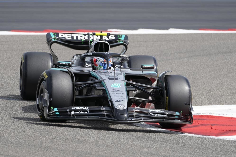 6 Rookie Ramai-Ramai Hebohkan Formula 1 2025: Semuanya Belum Lahir saat Debut Fernando Alonso 6 Rookie Ramai-Ramai Hebohkan Formula 1 2025: Semuanya Belum Lahir saat Debut Fernando Alonso