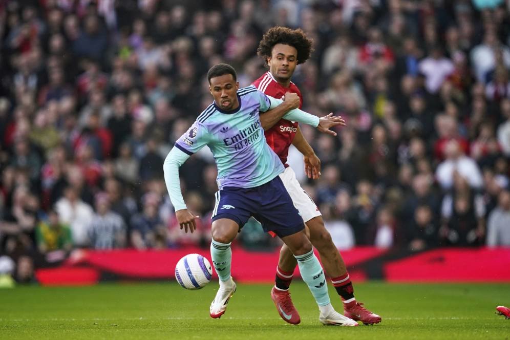 Catatan menarik Manchester United vs Arsenal: Bruno Spesialis Free-kick, Declan Rice On Fire Catatan menarik Manchester United vs Arsenal: Bruno Spesialis Free-kick, Declan Rice On Fire