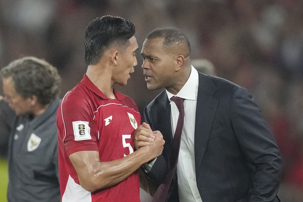 Membandingkan Prestasi Patrick Kluivert dan 2 Pelatih Lawan Timnas Indonesia Membandingkan Prestasi Patrick Kluivert dan 2 Pelatih Lawan Timnas Indonesia