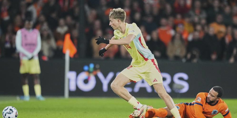 Dean Huijsen Jalani Debut untuk Spanyol di Tanah Kelahirannya Belanda