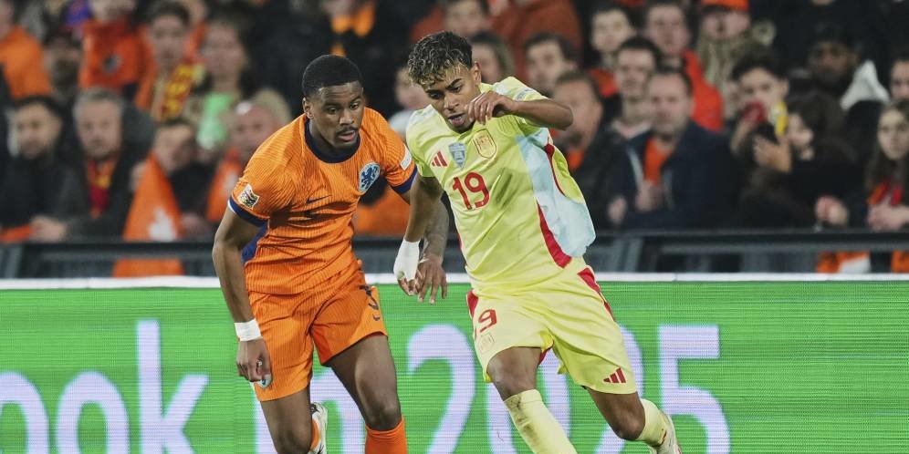 Van Dijk Bela 2 Rekannya yang Lakukan Blunder Fatal di Laga Belanda vs Spanyol