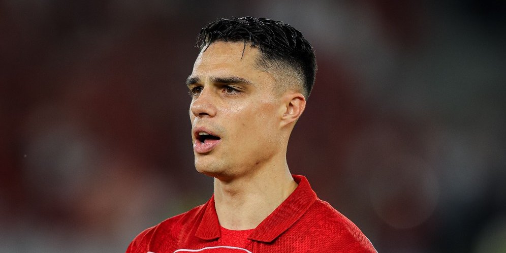 Patrick Kluivert Puji Habis Debut Joey Pelupessy dengan Timnas ...