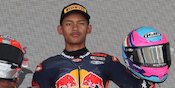 18 Rider Sengit Sejak Start, Veda Ega Pratama Lega Rebut Kemenangan Perdana di Race 1 Red Bull Rookies Cup Italia 2025