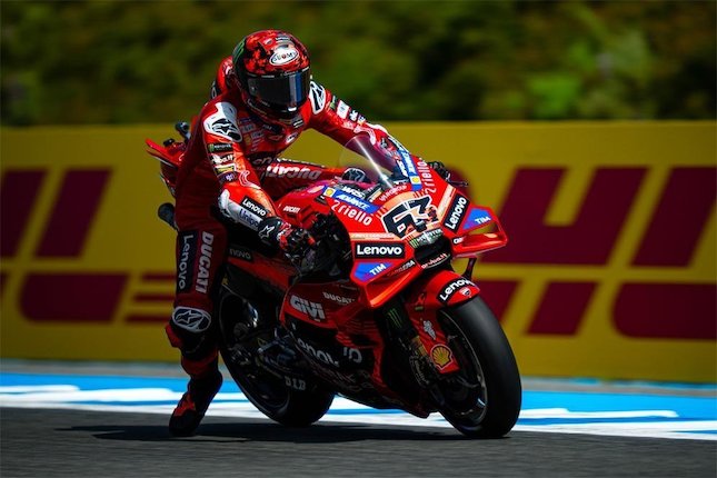 Kronologi Senggolan Bagnaia vs Marquez