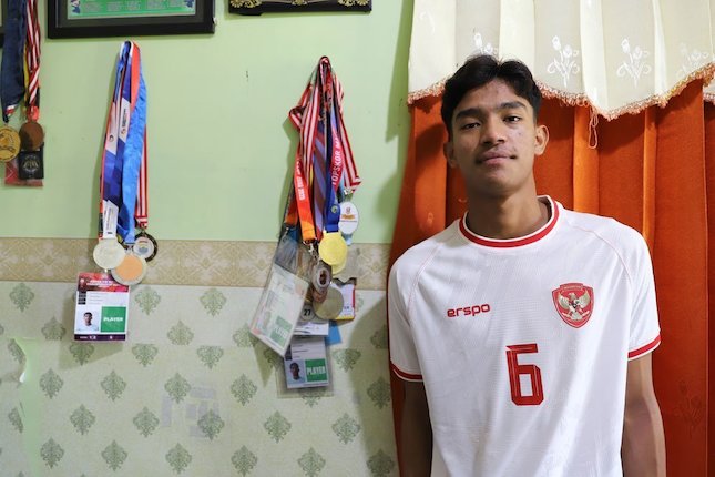 Semoga Orang Senang, Kecuali Evandra!