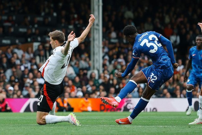 Ubah Momentum Tyrique George membobol gawang Fulham, Minggu (20/4/2025) (c) Chelsea FC