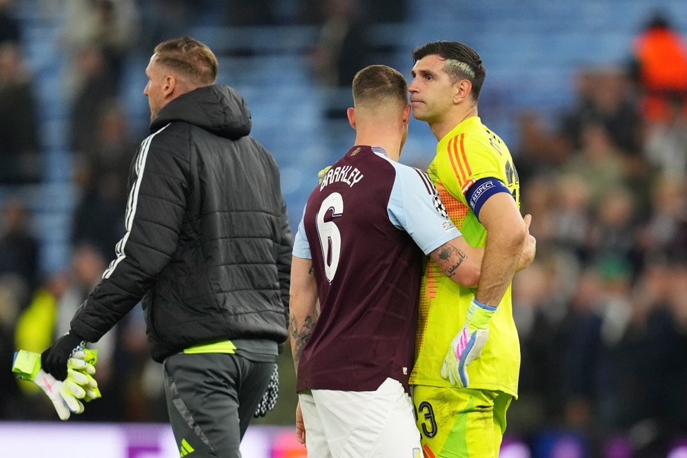 5 Pelajaran dari Aston Villa 3-2 PSG: Blunder Emiliano Martinez Harus Dibayar Mahal