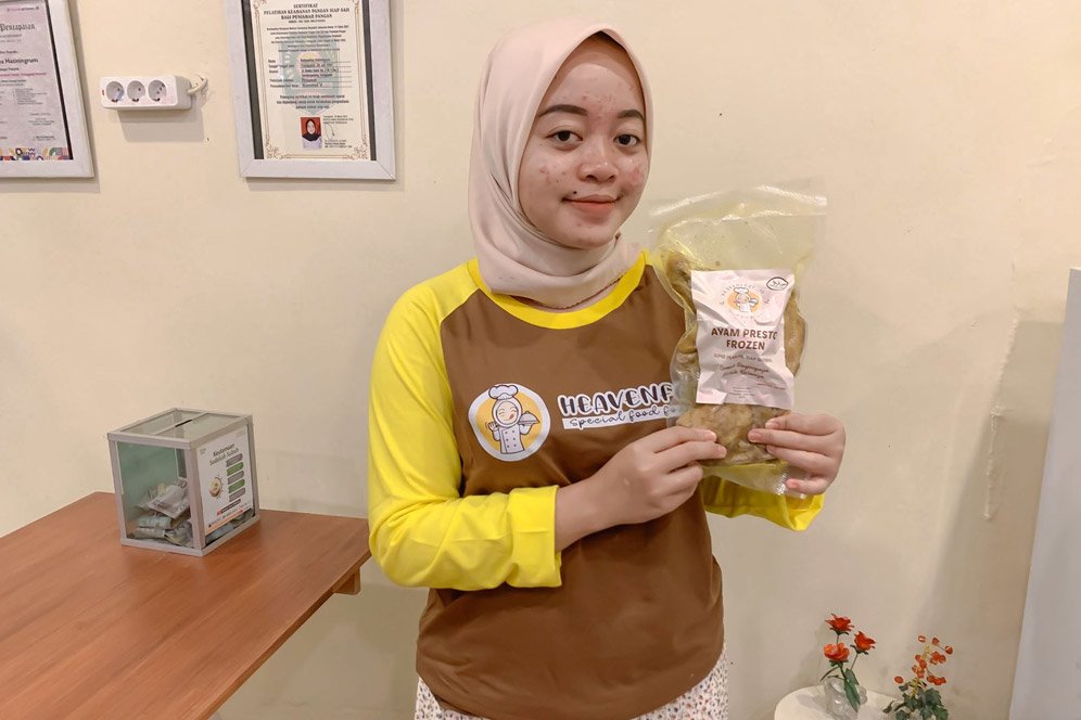 Mengolah Kegagalan, Meraup Kesuksesan: Kisah Inspiratif Rahmadina dan Heaven Food ID Meroket Berkat KUR BRI