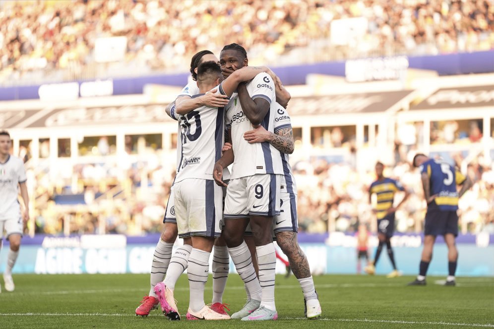 Meski Terpeleset, Inter Milan Masih Pede Amankan Scudetto di Musim 2024/2025 Meski Terpeleset, Inter Milan Masih Pede Amankan Scudetto di Musim 2024/2025