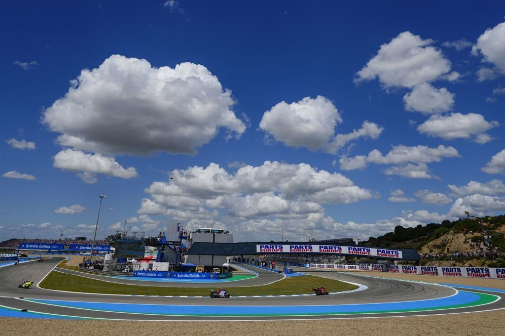 4 Insiden Kontroversial di Tikungan Terakhir Sirkuit Jerez, Bikin Para Pembalap MotoGP Ngambek! 4 Insiden Kontroversial di Tikungan Terakhir Sirkuit Jerez, Bikin Para Pembalap MotoGP Ngambek!