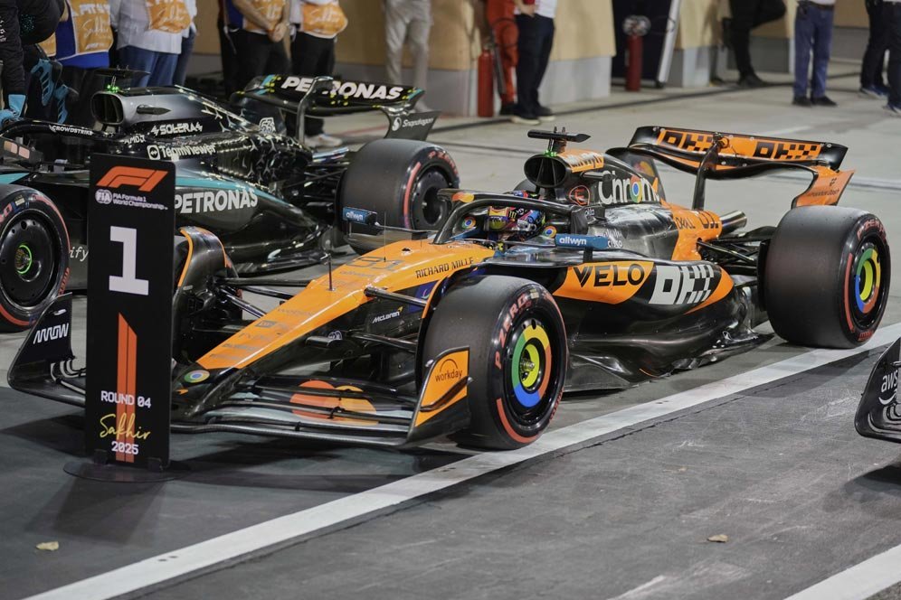 Hasil Kualifikasi Formula 1 GP Bahrain 2025: Oscar Piastri Kalahkan George Russell demi Rebut Pole Hasil Kualifikasi Formula 1 GP Bahrain 2025: Oscar Piastri Kalahkan George Russell demi Rebut Pole