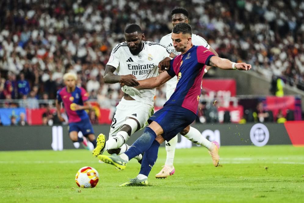 Jadwal Siaran Langsung TV Barcelona vs Real Madrid Akhir Pekan Ini