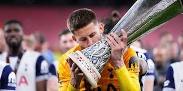 Musim Penuh Ironi Tottenham: Puncak Eropa di Tengah Kegagalan Domestik