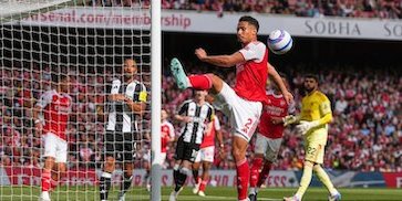 Arsenal Kalah Setelah 18 Laga Unbeaten Gara-gara Duo Bek Tengah Cedera?