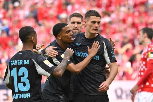 1. Bayer Leverkusen