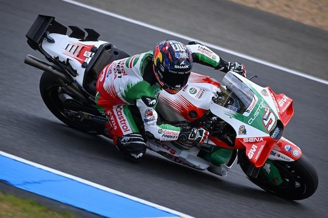 Lucio Cecchinello Sinyalir Ogah Lepas LCR