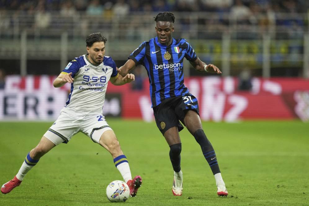 Dua Tawaran dari Inggris Ditolak, Berapa Sebenarnya Harga yang Diinginkan Inter untuk Yann Bisseck?