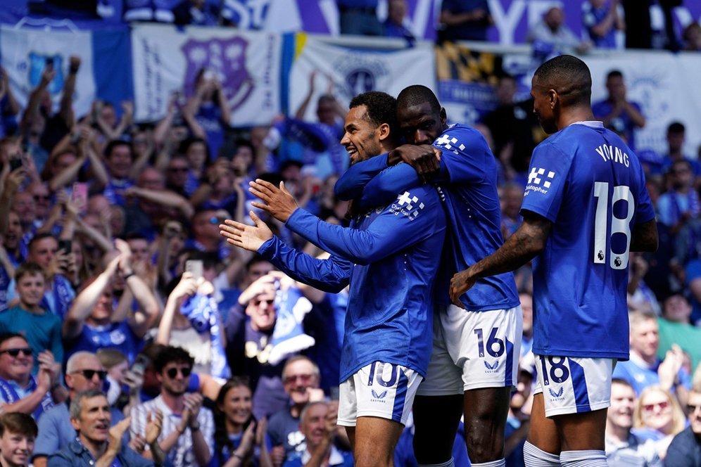 Everton Ucapkan Selamat Tinggal pada Goodison Park: Tutup Era dengan Kemenangan Manis atas Southampton