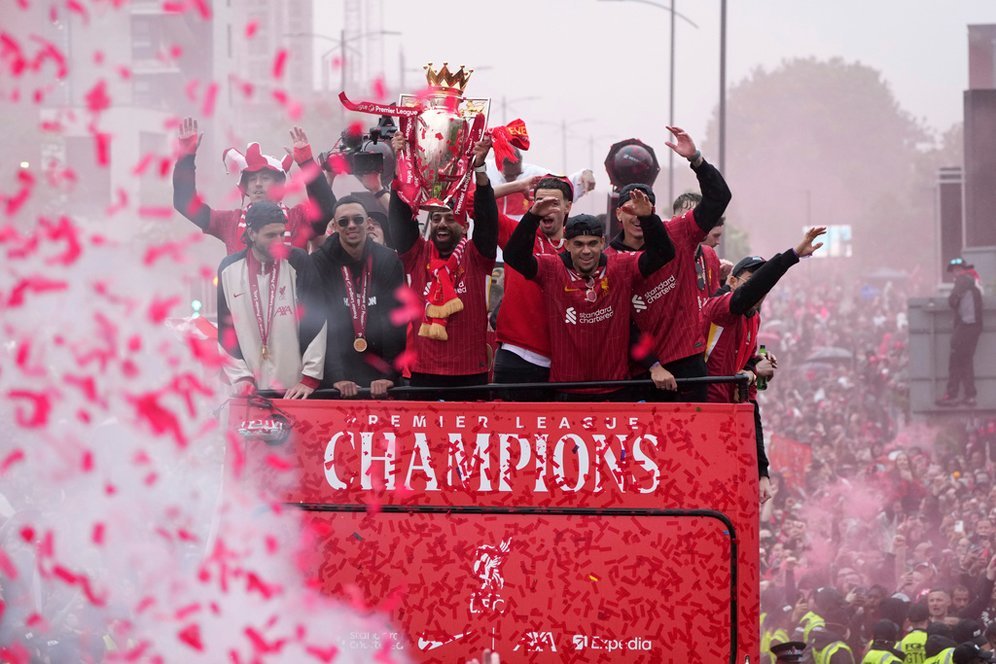 Hadiah Uang Premier League 2024/2025: Liverpool Terbesar, Total Pembagian Capai Rp62 Triliun! Hadiah Uang Premier League 2024/2025: Liverpool Terbesar, Total Pembagian Capai Rp62 Triliun!